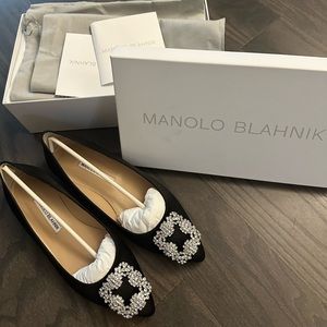 Manolo Blahnik size 7. Brand new